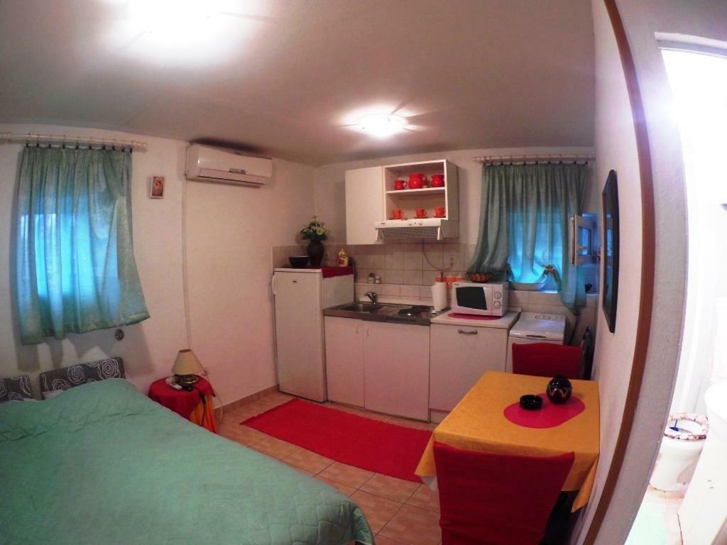 Mini Studio Διαμέρισμα Σπλιτ Εξωτερικό φωτογραφία